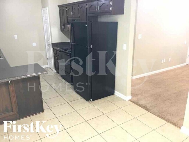 Photo - 7090 Maryland Ct