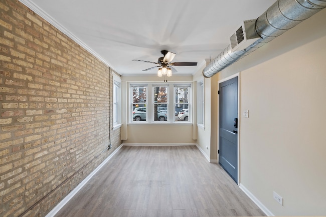 Photo - 2645 N Ridgeway Ave Unit 1