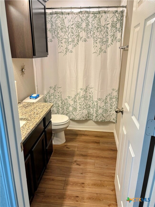 Photo - 305 Bobby Lou Ln