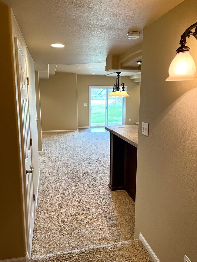 Photo - 4600 Trailside Loop Unit Large One-One with Garage