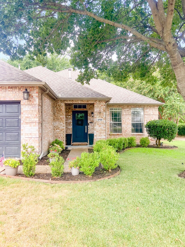 Building Photo - 2700 Cypress Point Dr Rental