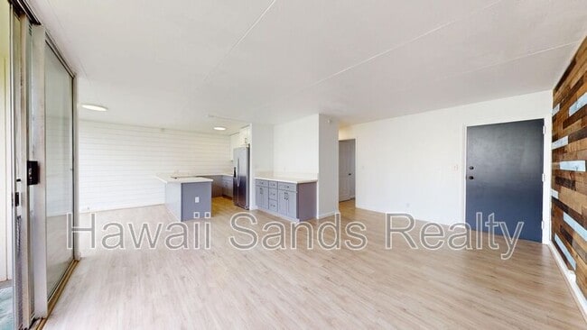 Photo - 95-021 Kuahelani Ave