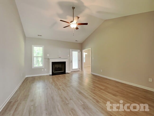 Photo - 232 Whetstone Dr