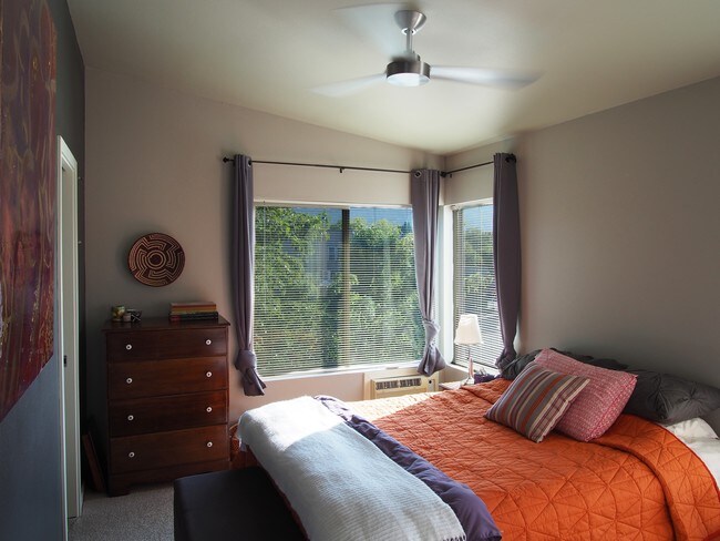 Photo - 8515 N Kellogg St Unidad 2-6