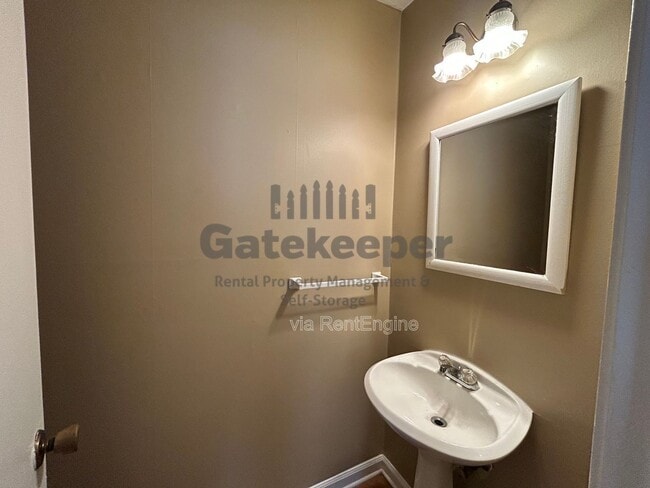 Photo - 101 Autumn Leaf