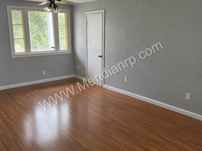 Photo - 3015 Holton Ave
