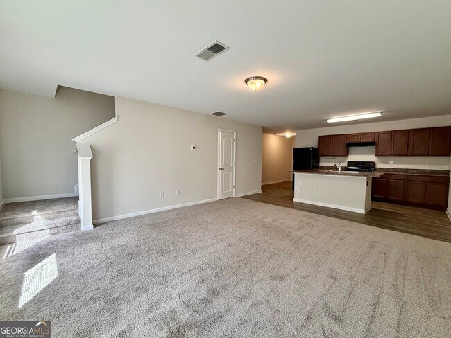 Photo - 189 Alton Cir