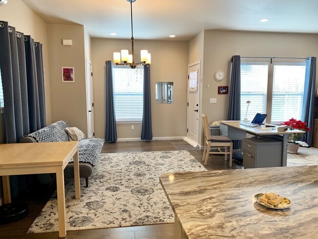Living Room/Dining Area - 2518 J Ave
