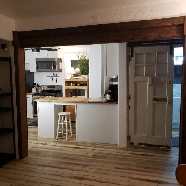 Photo - 27 Norton St Unit 1