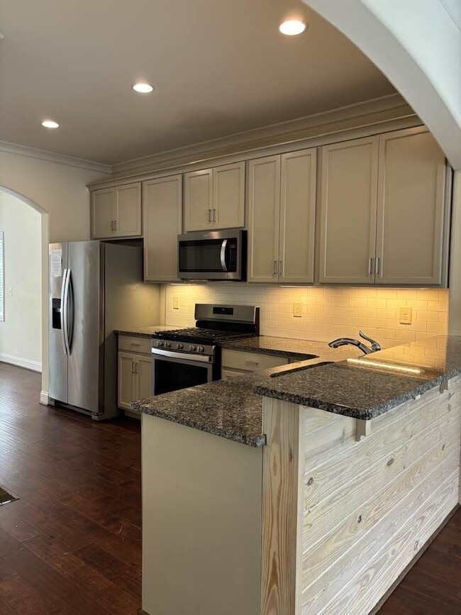 Photo - 950 Lennox BlvdBirmingham, AL35216