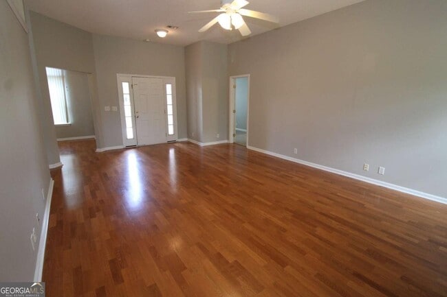 Photo - 150 Lake Manor Dr
