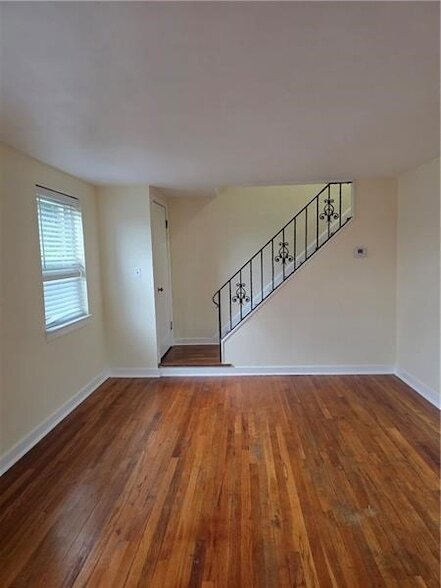 Photo - 155 Pennoak Dr
