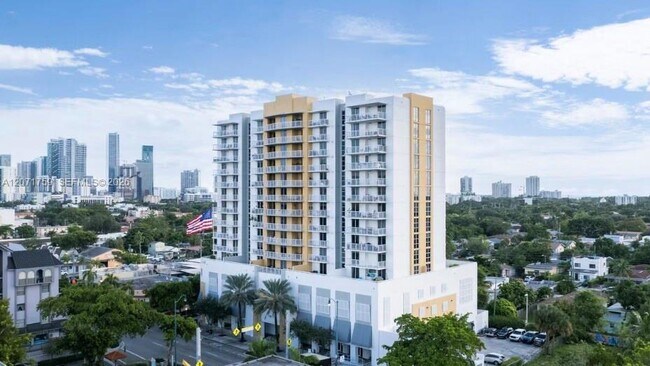 Photo - 900 SW 8th St Unit 1503