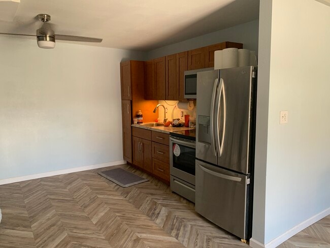 Cocina - 698 Kaae Road Unidad Downstairs studio
