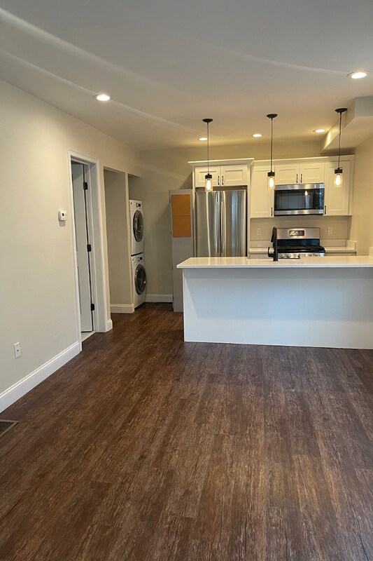 Photo - 27 E Transit St Unit 2