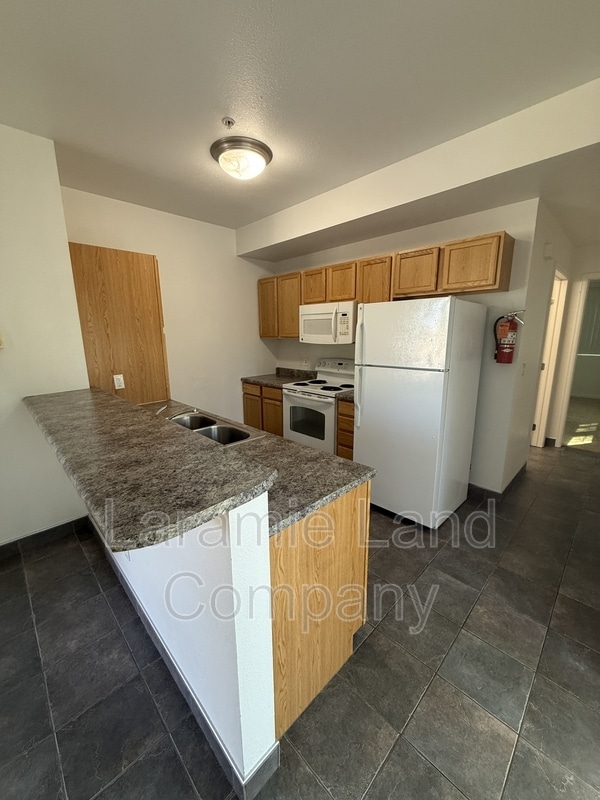 Photo - 1403 E Gibbon St