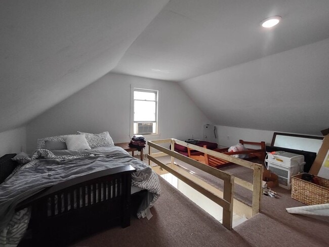 Photo - 16 Kilby St
