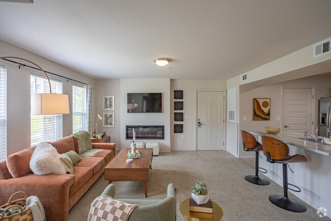 1BR, 1BA - 789SF - Living Room