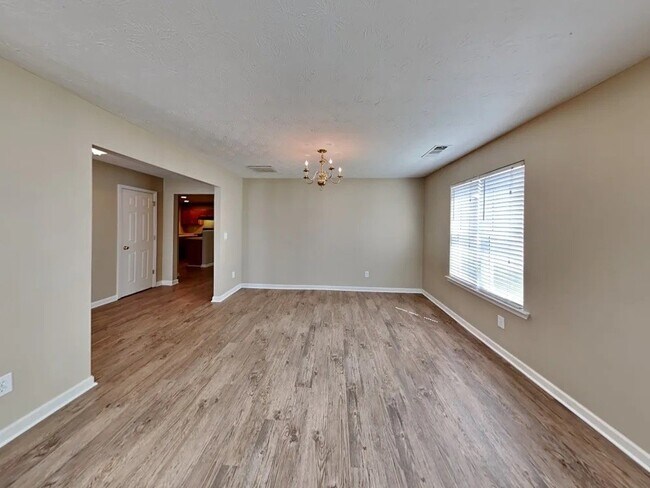 Photo - 4539 Parkway Cir