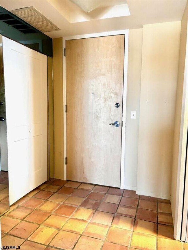 Photo - 3101 Boardwalk Unit 1705-1