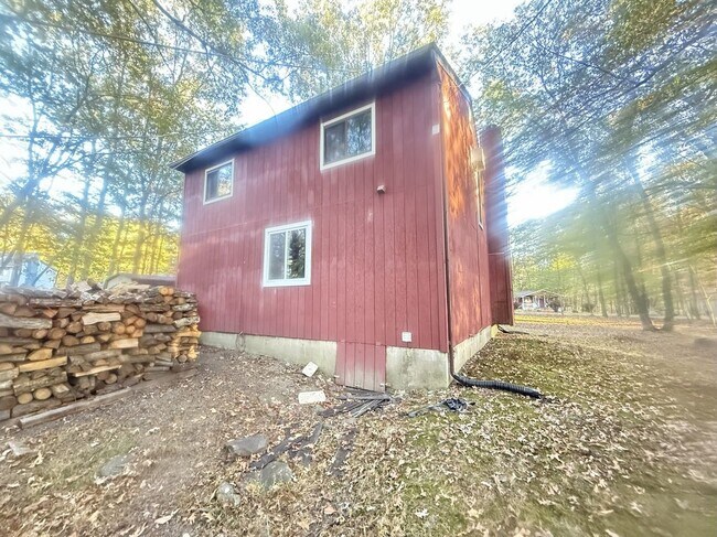 Photo - 235 Scenic Dr