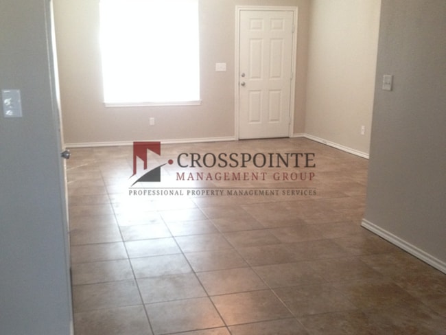 Photo - AVAILABLE: 2 Bedroom, 2 Bathroom Duplex in Lindale!