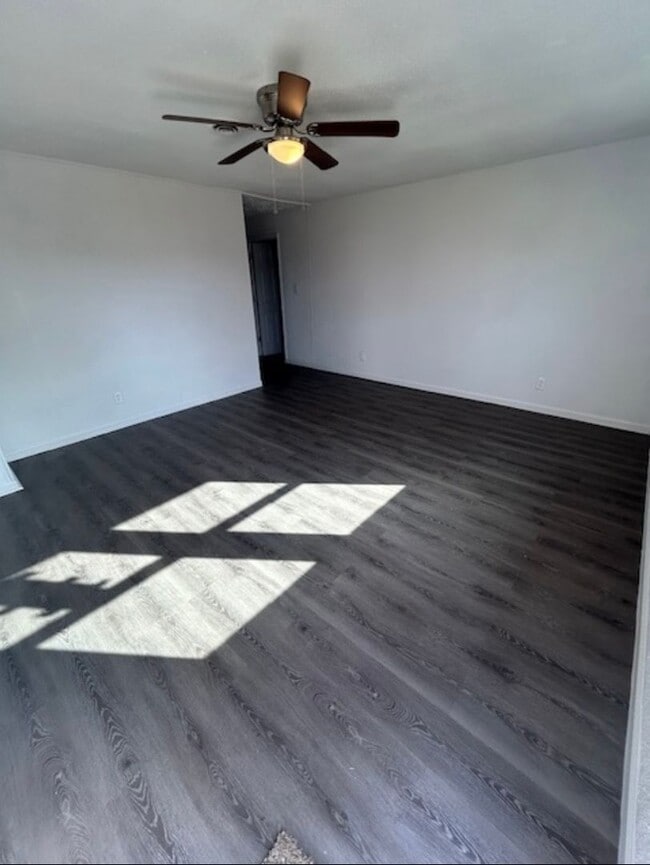 Photo - Cute 4 bed/1bath