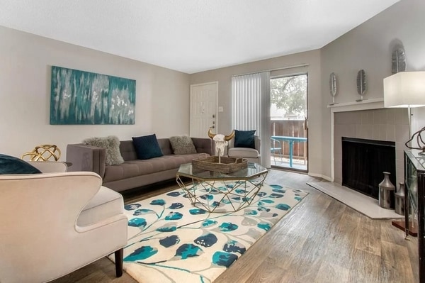 City Summit Apartments