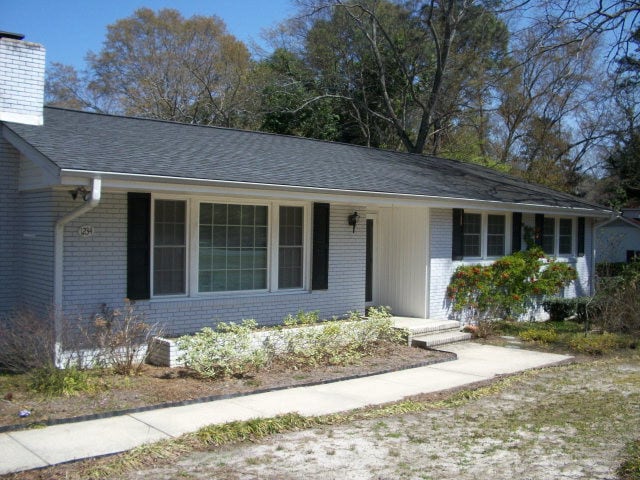Building Photo - 1234 Evans Rd