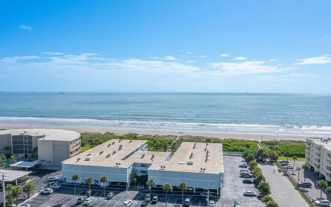 Building Photo - 4800 Ocean Beach Blvd Unit 314 Rental