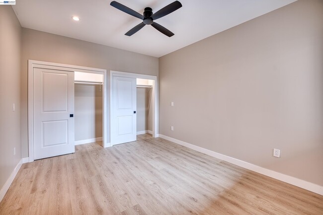 4202 Telegraph Ave Unit 202