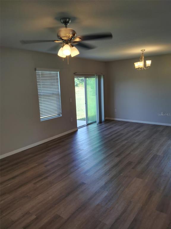 4206 Roberta Dr