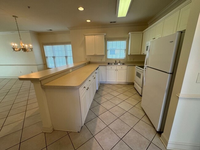 Photo - Myrtle Beach - 3 bedroom / 2 Bathroom Condo