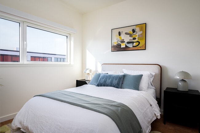 Photo - Jute Apartments