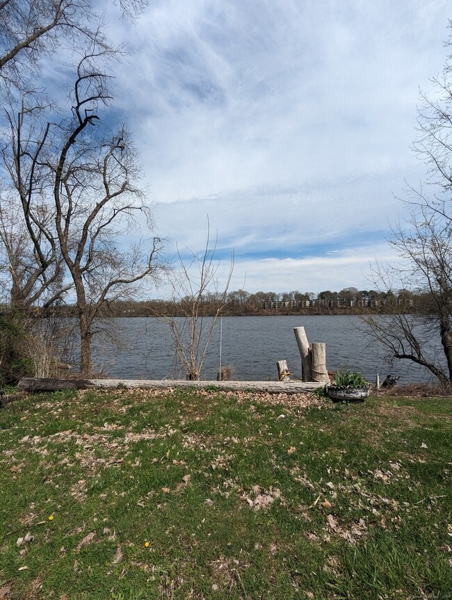 Photo - 99 River Rd Unit 2