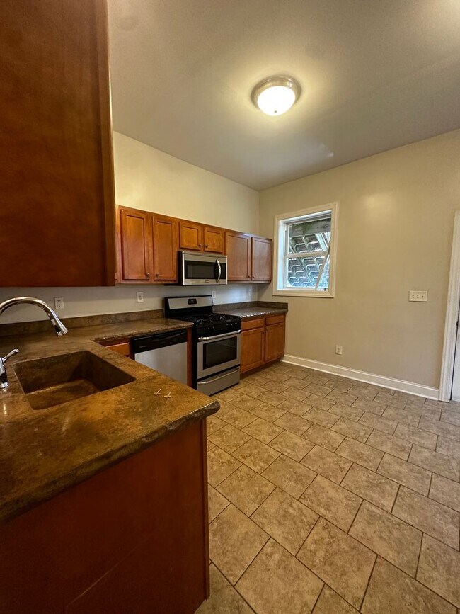 7218 Meade St Unit 1