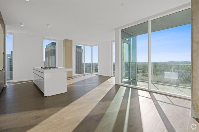 Building Photo - 313 W 17th St Unit 1105 Rental
