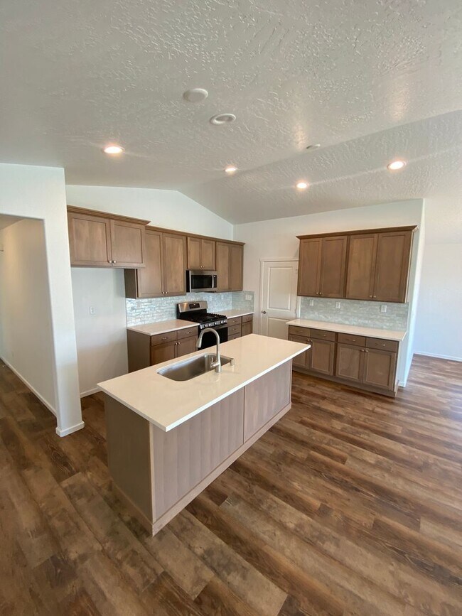 Photo - Stunning 3 Bed 2 Bath Rancher in Spokane V...