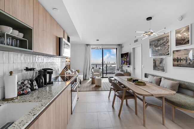 601 NE 1st Ave Unit SI ID1540441P