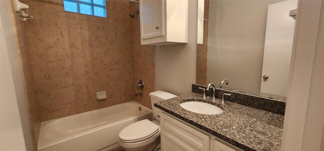 Building Photo - 11608 Main Ash Dr Rental