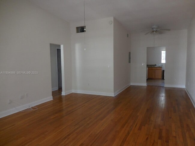 Photo - 9725 Bay Harbor Terrace Unidad 22