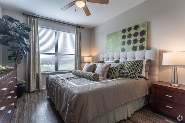 Bedroom - The Meritage Apartments