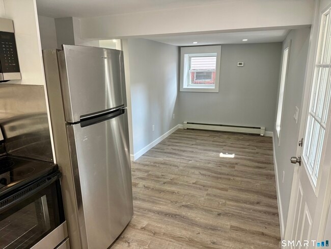 Photo - 78 McKinley Ave Unidad 3