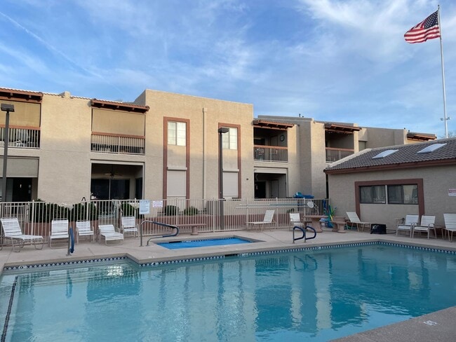 Photo - $1,540 2-3 Bedroom For Lease With Community Heated Pool & Spa in 85207! Unit 1
