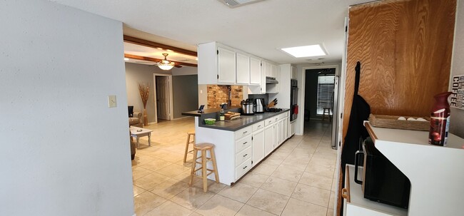 Photo - 2110 Eagle Point Rd