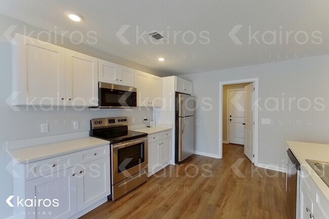Photo - 36 Cottage Grove Dr