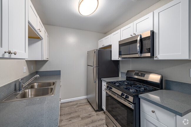 Interior Photo - Camelot Apartments