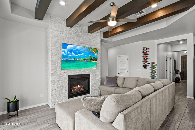 Photo - 840 Via Glorieta