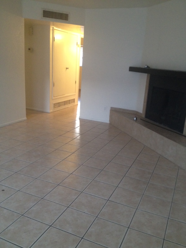 Photo - 253 W Lee St Unidad 253