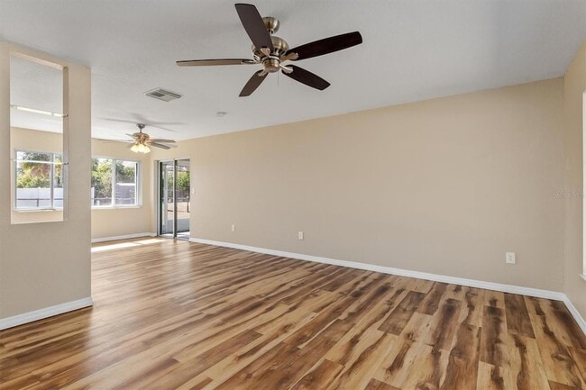 Photo - 18019 Avonsdale Cir